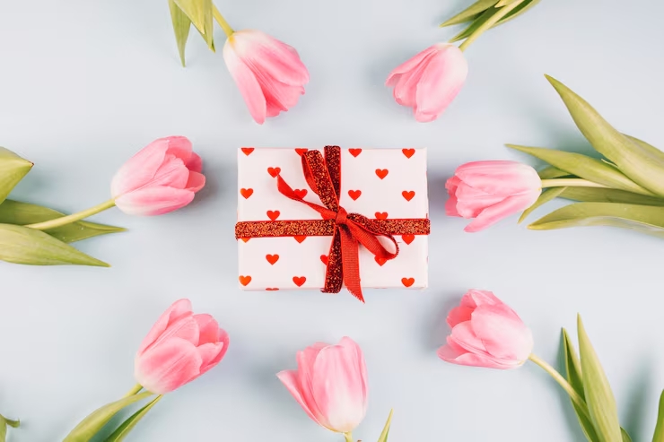 Подарункові пакети на 8 Березня: як обрати ідеальну упаковку для свята